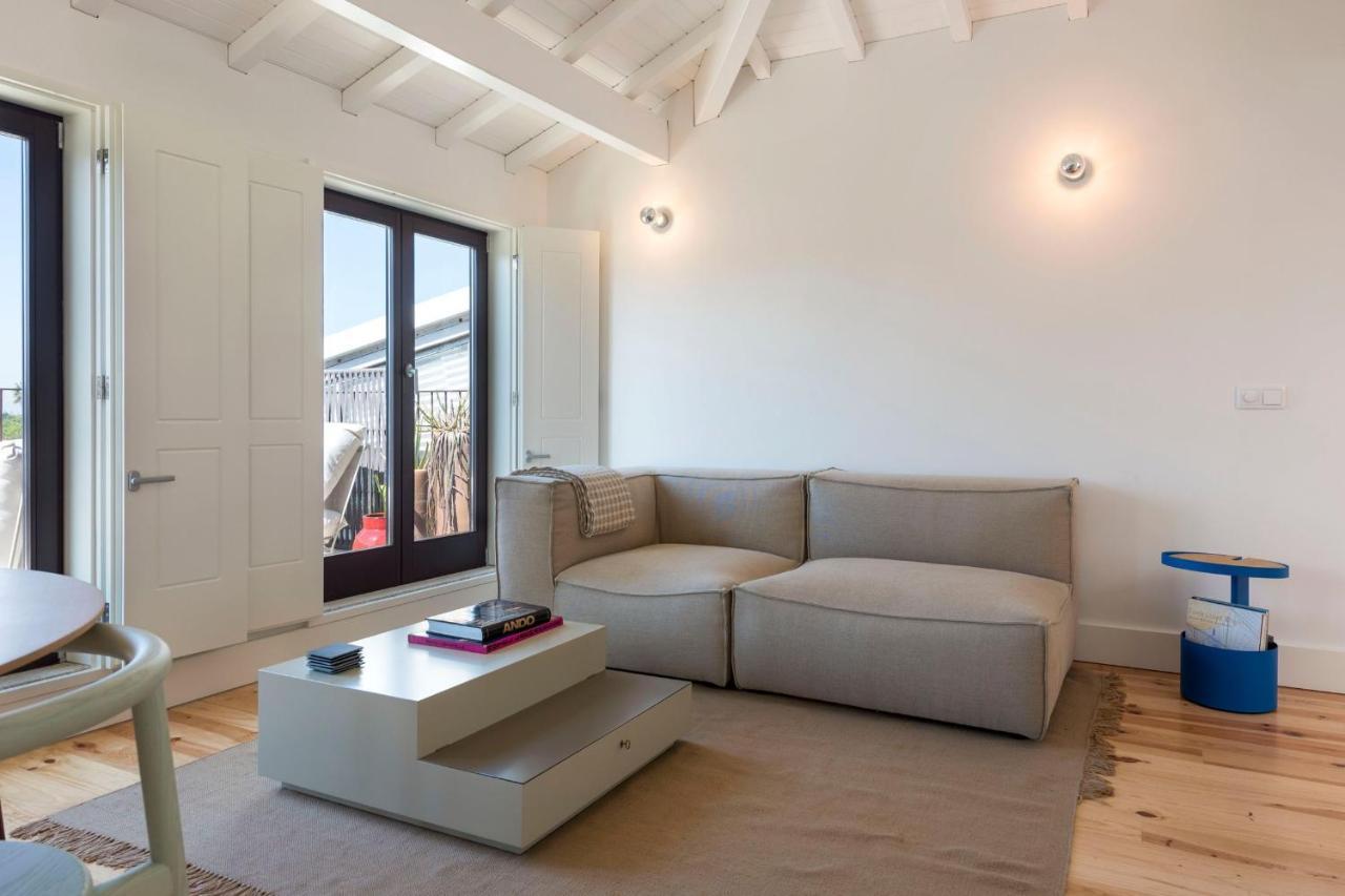 Boavista Penthouse W/ 2 Balconies & Ac By Lovelystay Porto Exterior photo