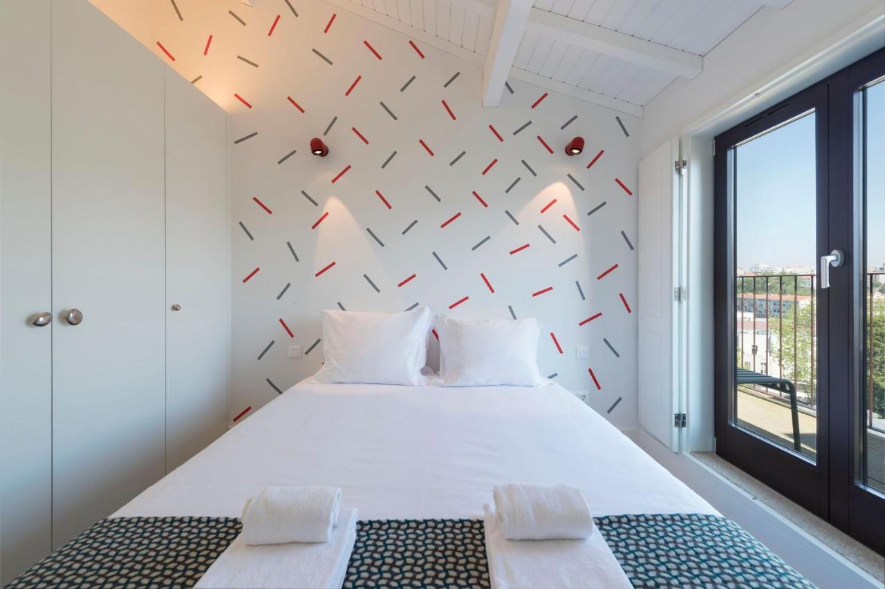 Boavista Penthouse W/ 2 Balconies & Ac By Lovelystay Porto Exterior photo